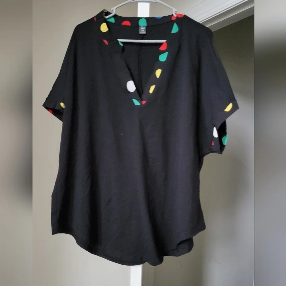 Plus Polka Dot Notch Rec Batwing Sleeve T-Shirt Black - Picture 6 of 7